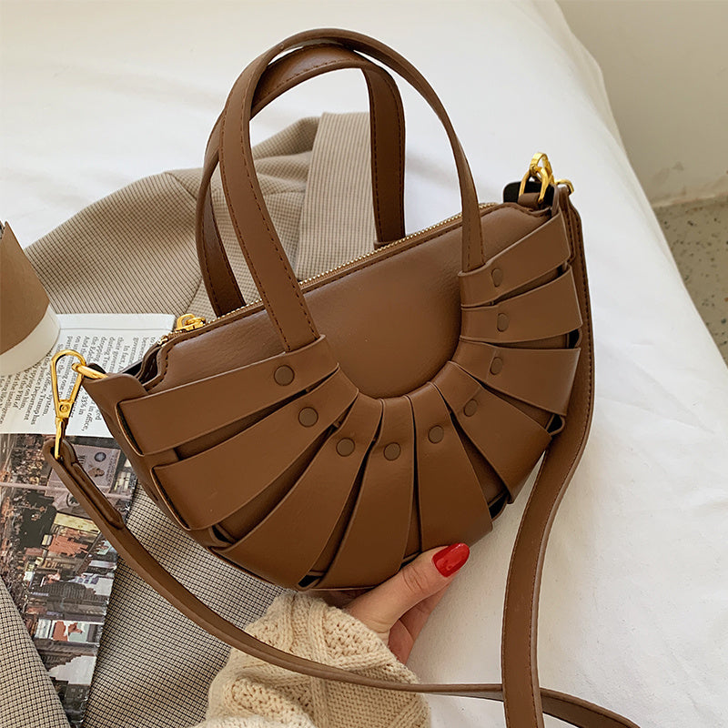 French Niche Handbag Retro Single Shoulder Messenger Bag