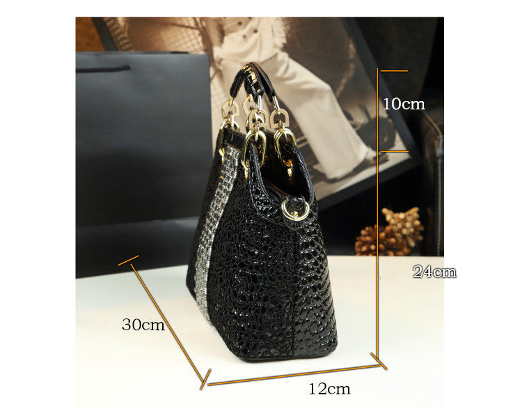 One shoulder new diamond crossbody leather bag