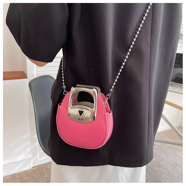 Niche Design Chain Messenger Bag Mini