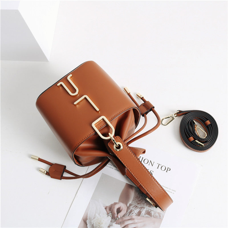 Cubed Couture: Premium Square Shoulder Bag for Elegant Ladies