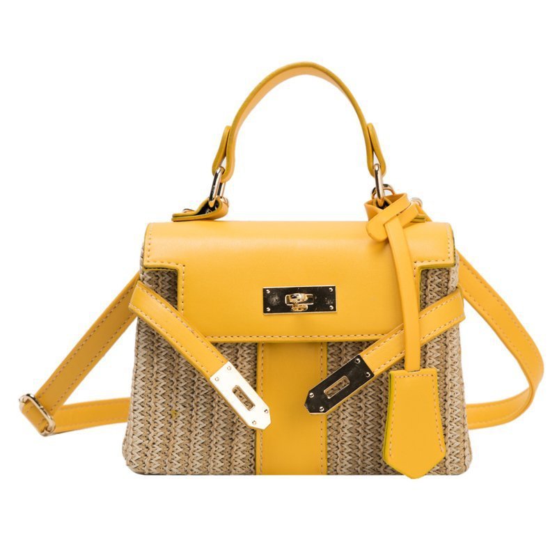 Single Piece Straw Woven Hand Bag For Women