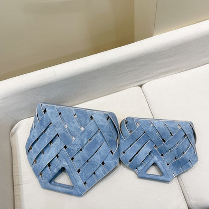 Vintage Minimalist And Fashionable Hollowed Out Woven Bag