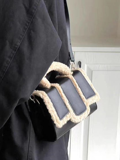 Lamb Wool Portable &amp; Fashion Crossbody Bag